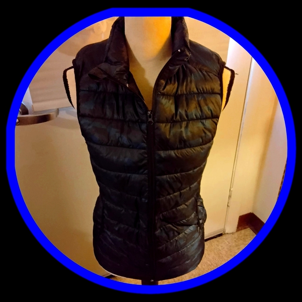 Primary Ultra Lightweight "Gilet" Puffer Vest